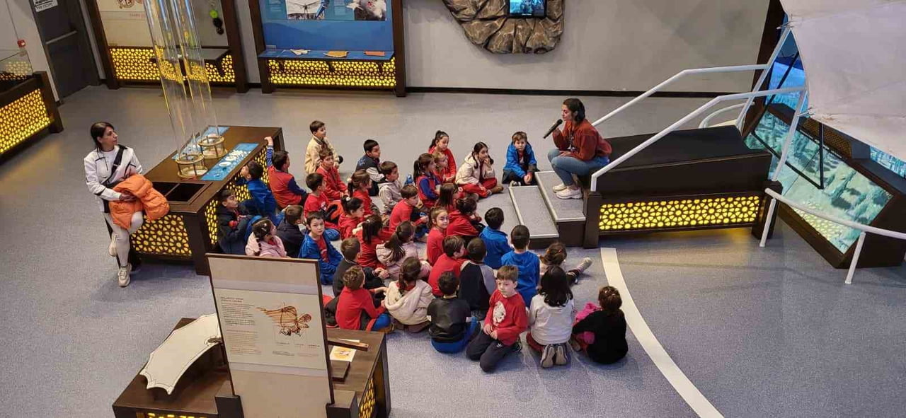 TÜRKİYE’NİN İLK İNTERAKTİF UZAY VE HAVACILIK TEMALI EĞİTİM MERKEZİ OLAN GÖKMEN UZAY HAVACILIK...