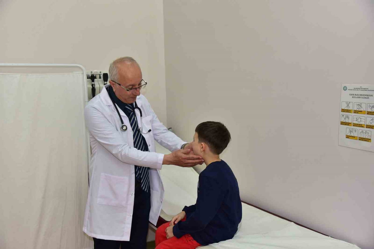 TÜRKİYE’YE ÖRNEK DİJİTAL SAĞLIK UYGULAMASI, ENDOC