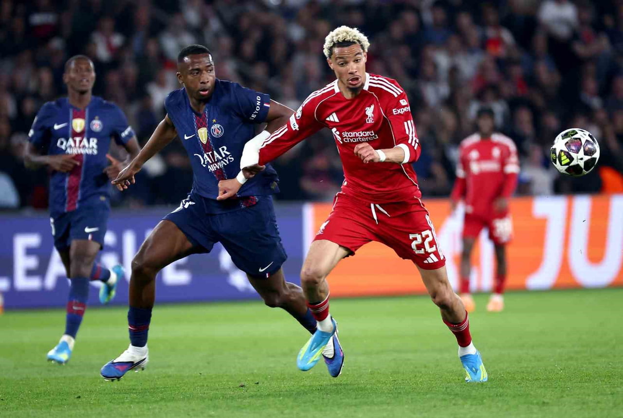 UEFA ŞAMPİYONLAR LİGİ ÇEYREK FİNAL İLK MAÇINDA PARİS SAİNT-GERMAİN, EVİNDE LİVERPOOL'U 2-0 MAĞLUP...