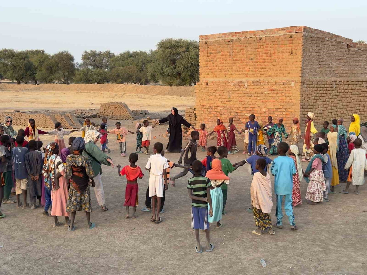 UKABDER, KURBAN ORGANİZASYONLARINI YALNIZCA BAYRAM GÜNLERİYLE SINIRLI TUTMAYARAK, BAĞIŞLARI UZUN...