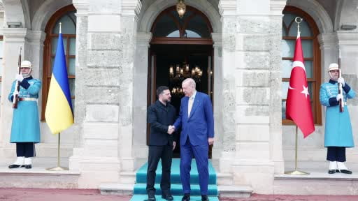 Ukrayna Devlet Başkanı Zelenskiy, Cumhurbaşkanı Erdoğan ile görüştü