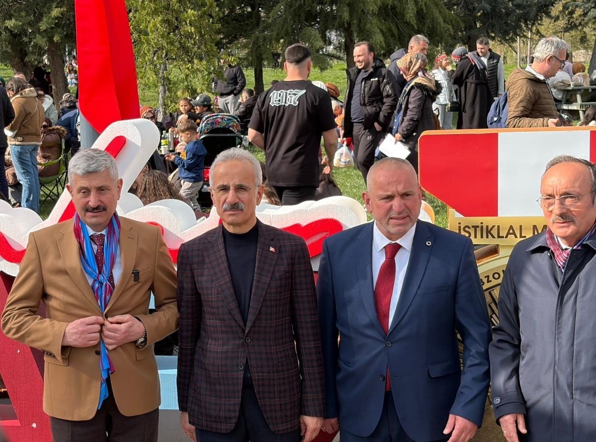 ULAŞTIRMA VE ALTYAPI BAKANI ABDULKADİR URALOĞLU, DÜŞEN LİBYA UÇAĞI HAKKINDA, "LİBYA UÇAĞININ...