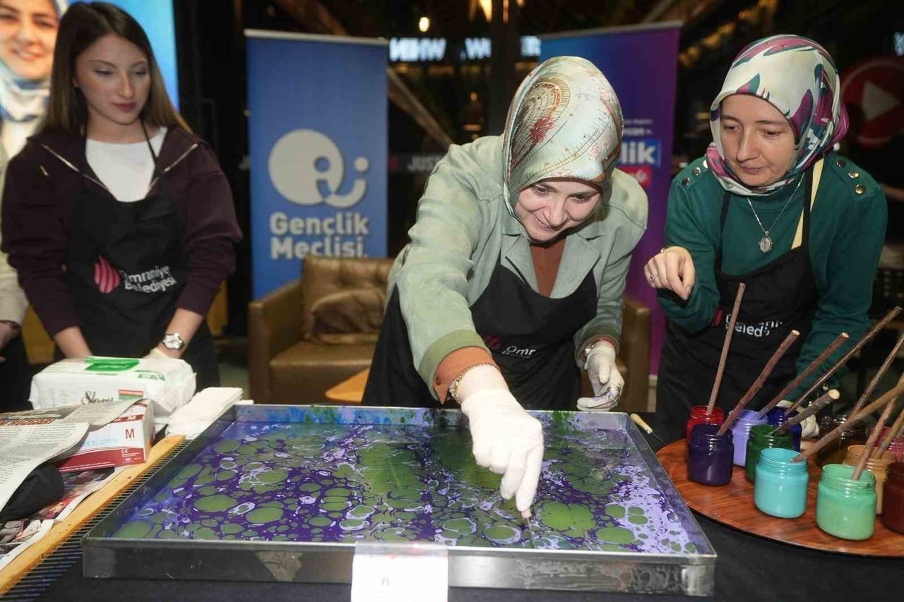 ÜMRANİYE BELEDİYESİ TARAFINDAN GENÇLERE YÖNELİK DÜZENLENEN "GENÇLİK BULUŞMASI" PROGRAMI, YOĞUN...