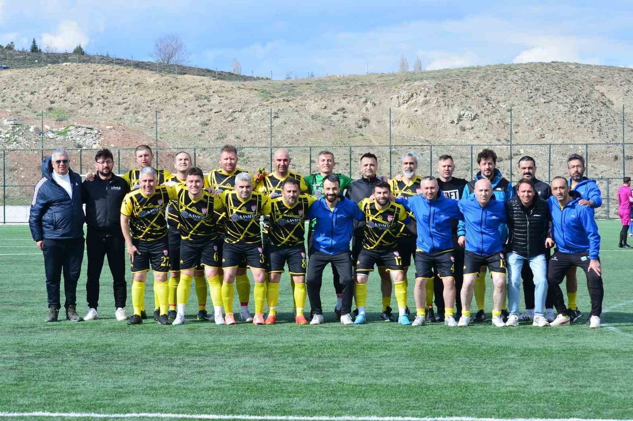 ÜRKİYE MASTERLAR VE VETERANLAR FUTBOL LİGİ BATI KARADENİZ BEYAZ BÖLGE’DE KASTAMONU ŞERİFE BACI...