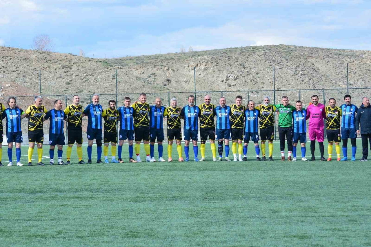 ÜRKİYE MASTERLAR VE VETERANLAR FUTBOL LİGİ BATI KARADENİZ BEYAZ BÖLGE’DE KASTAMONU ŞERİFE BACI...