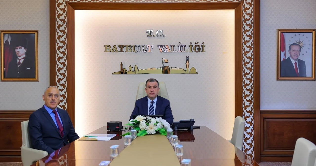 VALİ ELDİVAN, SOSYAL RİSK HARİTALARI TOPLANTISINA KATILDI