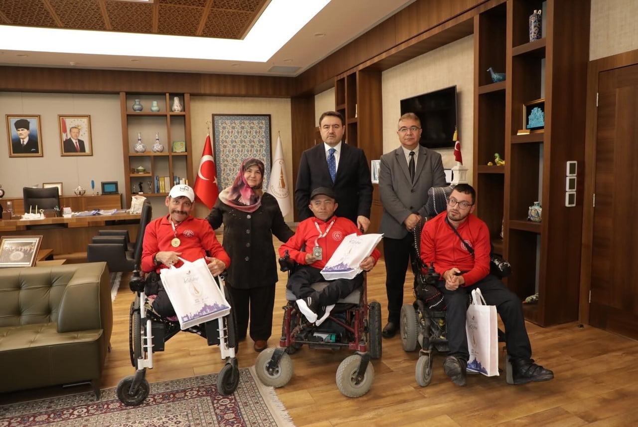 VALİ MUSA IŞIN’DAN BAŞARILI BOCCİA SPORCULARINA TEBRİK