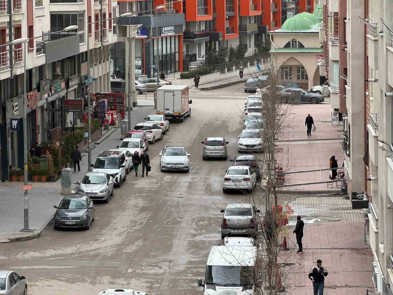 VAN'IN TUŞBA İLÇESİNDE 5.2 BÜYÜKLÜĞÜNDEKİ DEPREM MEYDANA GELDİ.