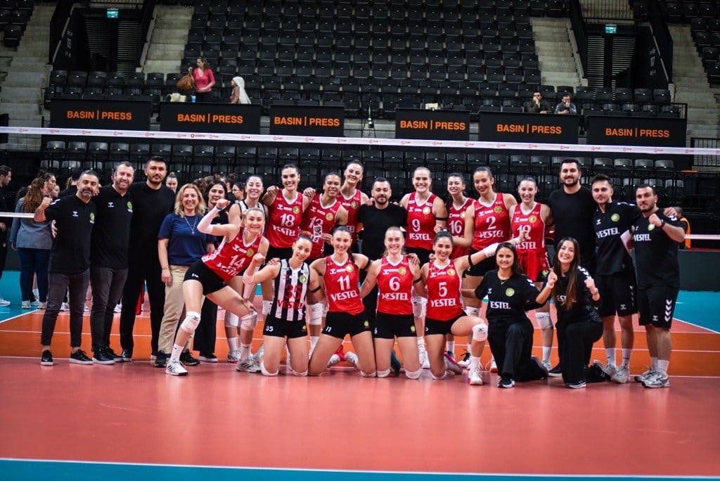 VESTEL’İN ANA SPONSORLUĞUNU ÜSTLENDİĞİ VESTEL MANİSA BBSK KADIN VOLEYBOL TAKIMI, PLAY-OFF FİNAL...
