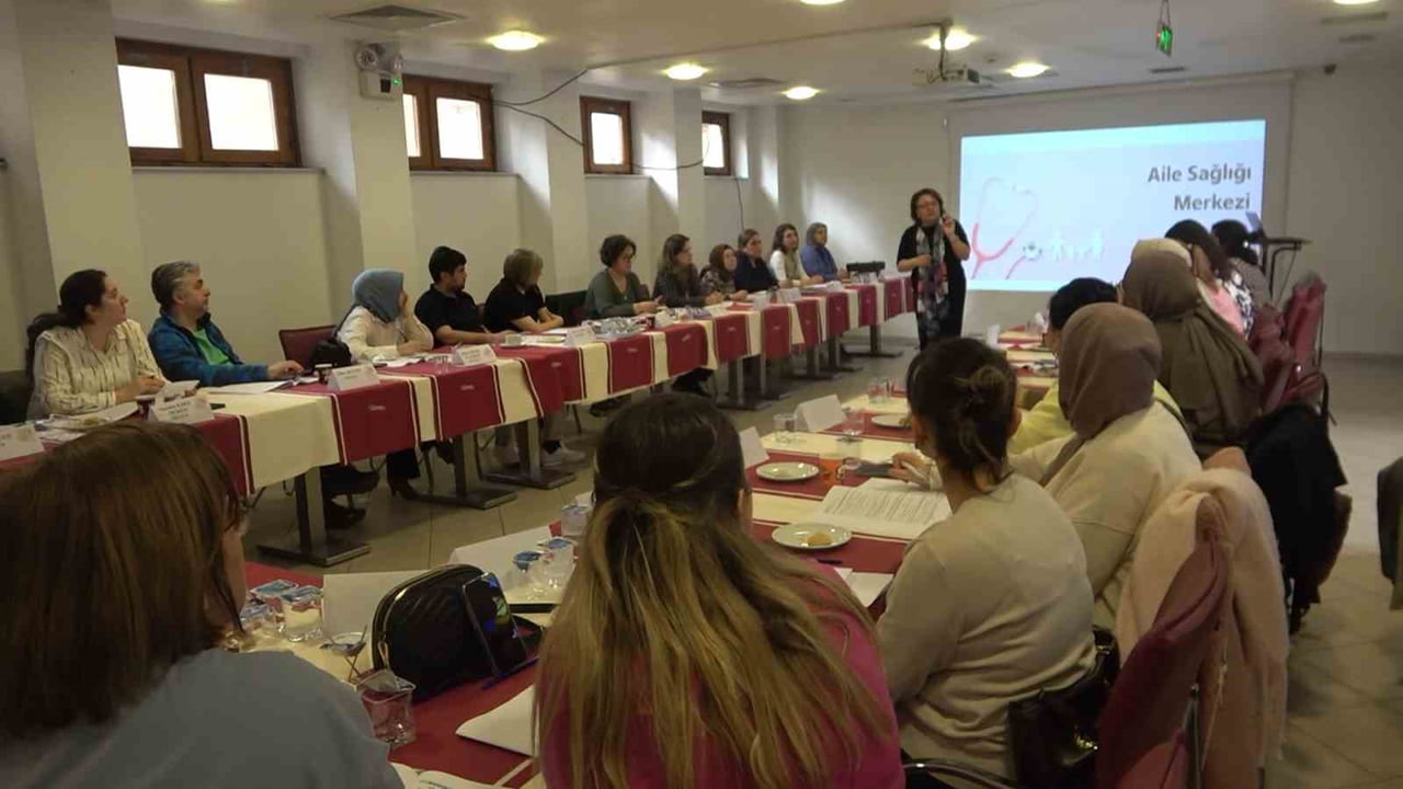YALOVA’DA SAĞLIK BAKANLIĞI HALK SAĞLIĞI GENEL MÜDÜRLÜĞÜ TARAFINDAN EMZİRME DANIŞMANLIĞI VE ULUSAL...