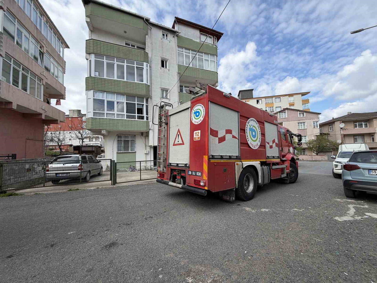 YANGININ ÇIKTIĞI APARTMAN