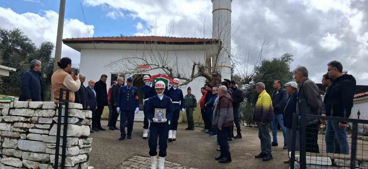 YATAĞAN’DA KIBRIS GAZİSİ SON YOLCULUĞUNA UĞURLANDI