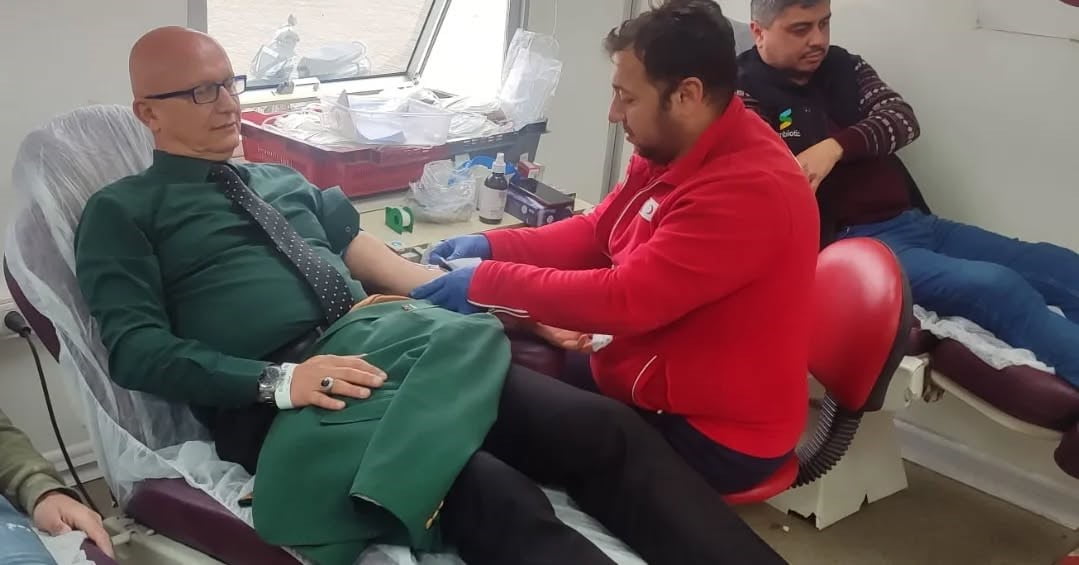 YENİPAZAR İLÇE MİLLİ EĞİTİM MÜDÜRLÜĞÜ ÖNCÜLÜĞÜNDE, TÜRK KIZILAYI İŞ BİRLİĞİYLE DÜZENLENEN KAN...