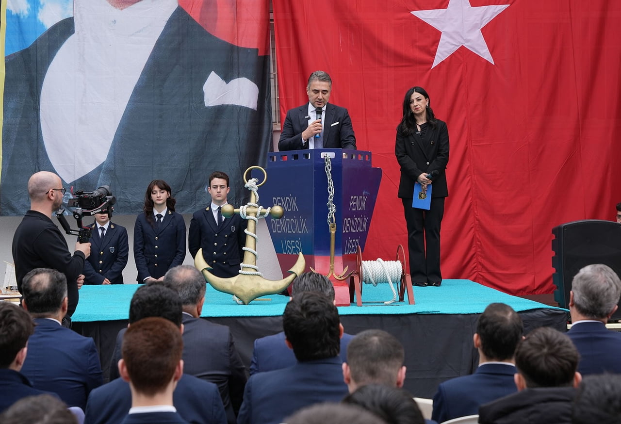 YÖNETİM KURULU BAŞKANI MURAT BEKİROĞLU,