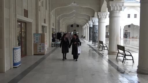 Zihinsel engelli Beyza filografi sanatıyla hayata tutunuyor