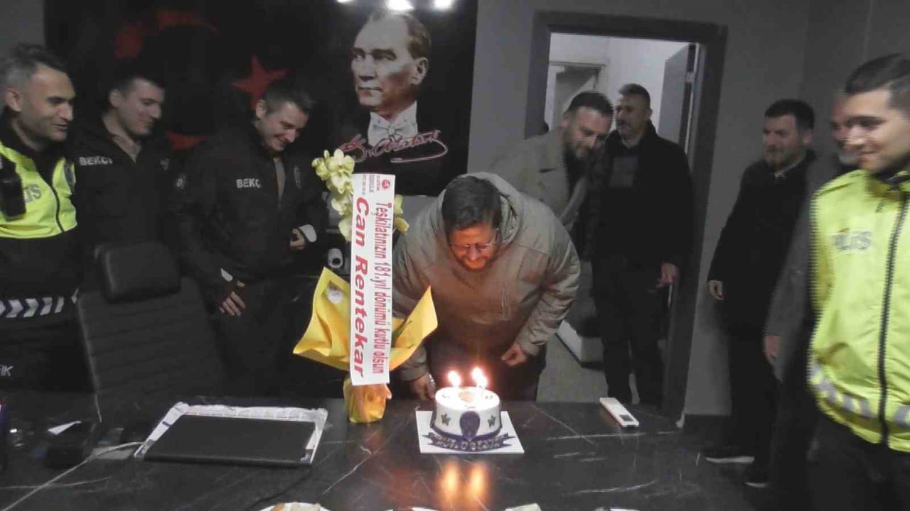 ZONGULDAK'IN KİLİMLİ İLÇESİNDE KAVGA İHBARI ÜZERİNE OLAY YERİNE GELEN POLİS EKİPLERİ, PASTA VE...