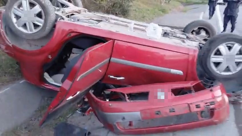 ZONGULDAK (İHA) -ALAPLI ORMAN İŞLETME ŞEFLİĞİ PERSONELİNİ TAŞIYAN OTOMOBİLİN KAZA YAPMASI SONUCU 3...