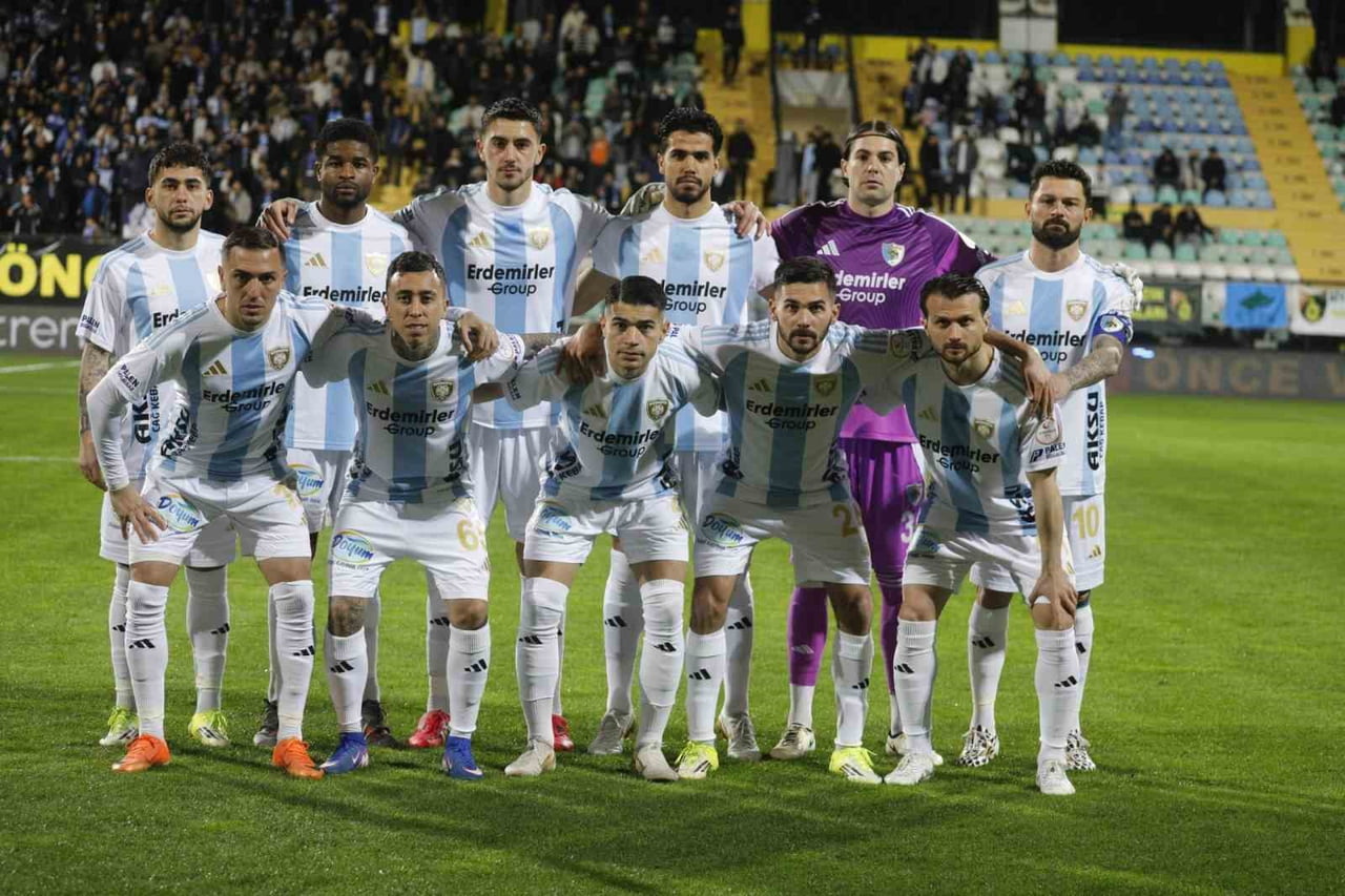 1. LİG’DE 2025-2026 SEZONUNU ŞAMPİYON TAMAMLAYARAK SÜPER LİG’E YÜKSELEN ERZURUMSPOR FK, LİG...
