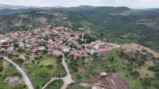 1 tonluk ‘Paşaköy Efesi’ isimli boğa 420 bin liradan alıcısını bekliyor