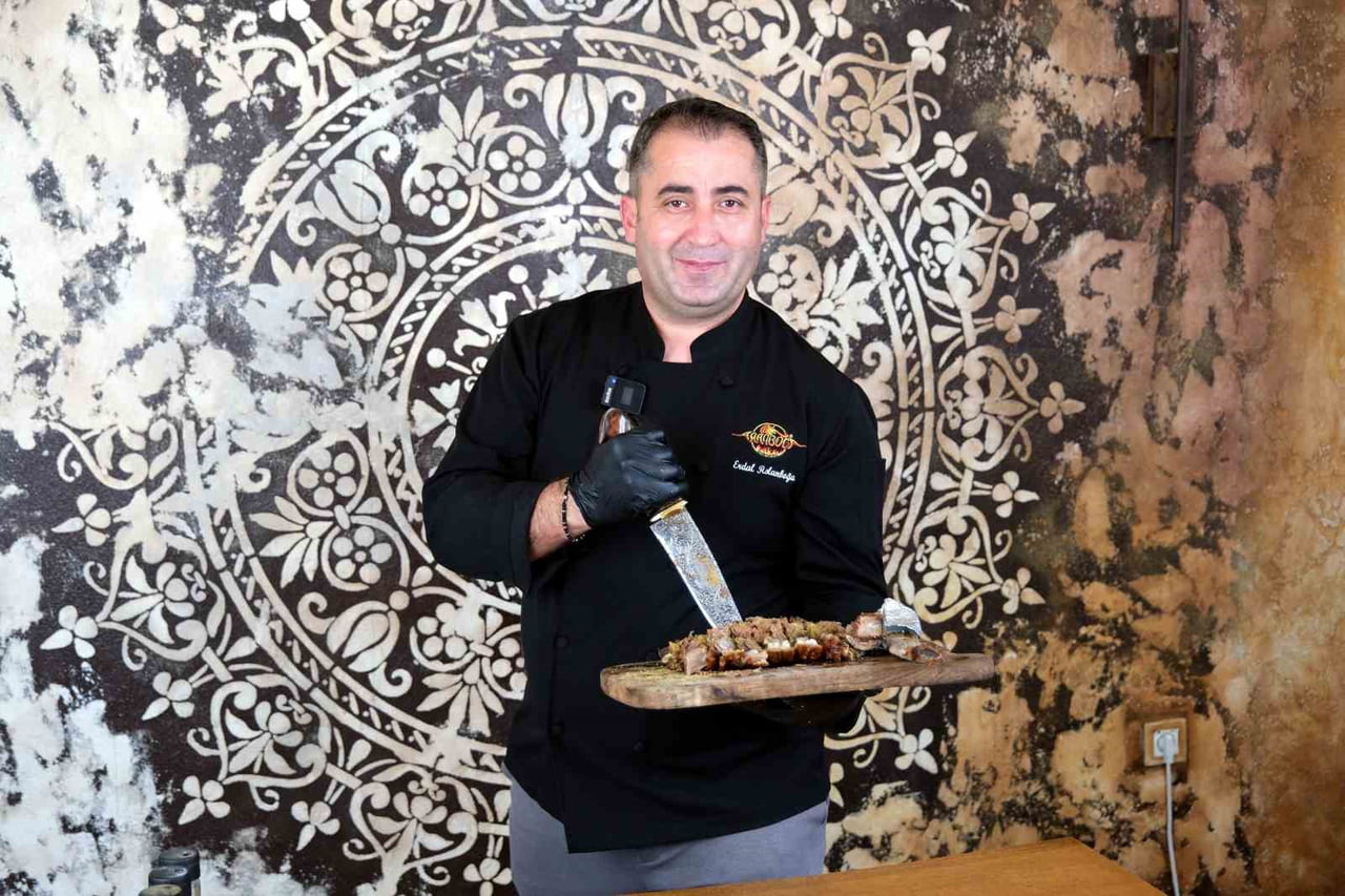 1. ULUSLARARASI BALIKESİR GASTRONOMİ FESTİVALİ KAPILARINI AÇIYOR  ŞEF ERDAL ASLANBOĞA (FOTOĞRAF...