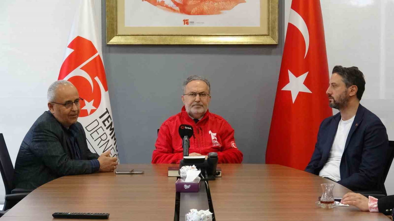 15 TEMMUZ DERNEĞİ BAŞKANI İSMAİL HAKKI TURUNÇ, ŞEHİT VE GAZİ AİLELERİNİN TALEBİYLE GEÇTİĞİMİZ YIL...