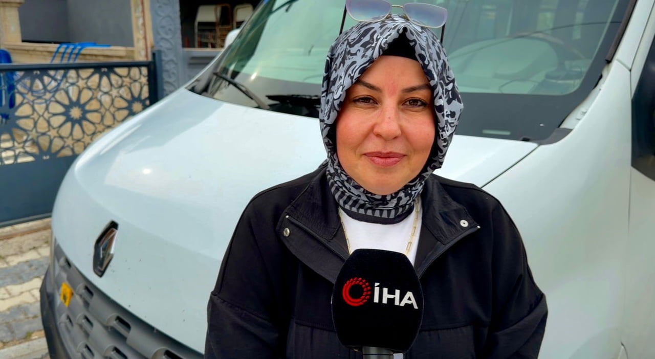 15 YILDIR ÖĞRENCİ SERVİSİ TAŞIMACILIĞI YAPAN HURİ ŞAHİN