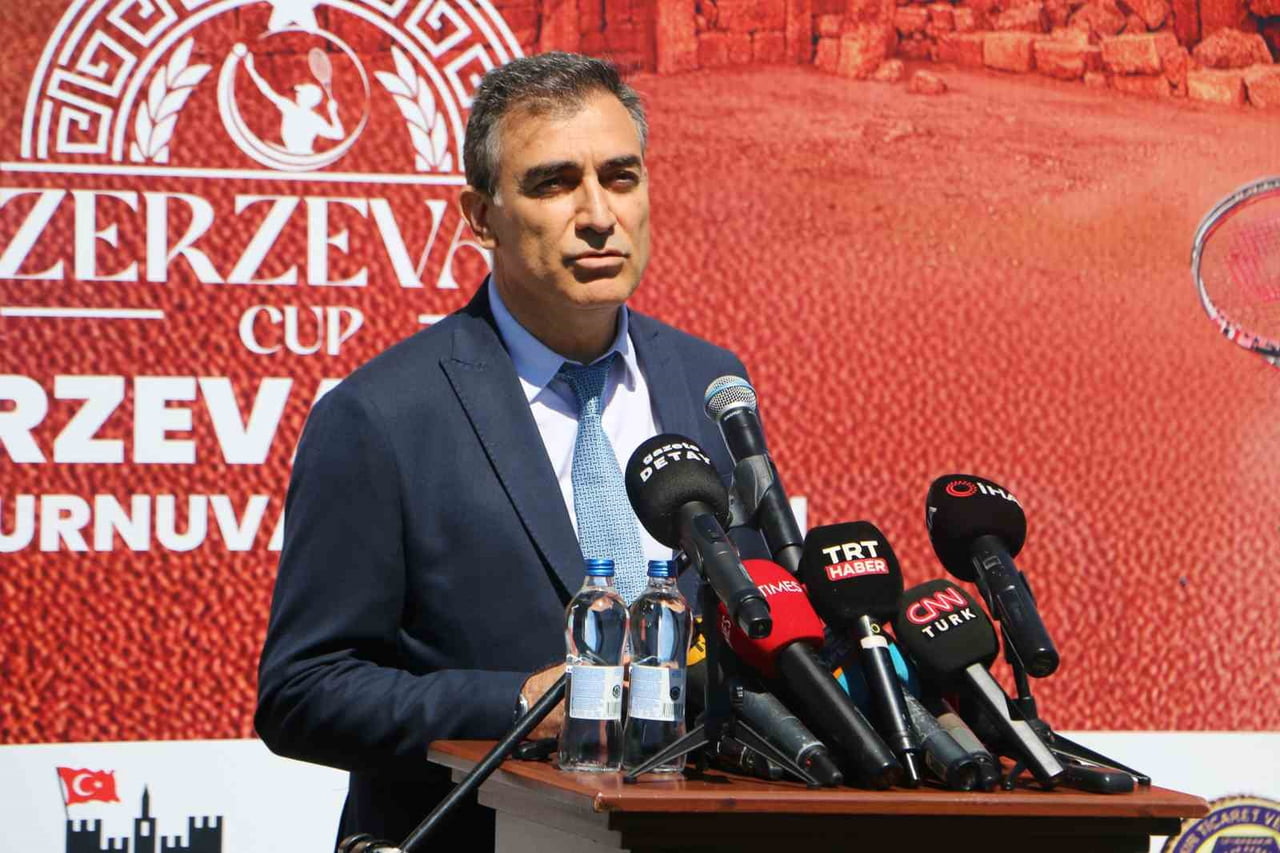 2. ZERZEVAN CUP 2026 BÜYÜKLER BAHAR KUPASI ANA SPONSORU OLAN DİCLE ELEKTRİK GENEL MÜDÜR YARDIMCISI...