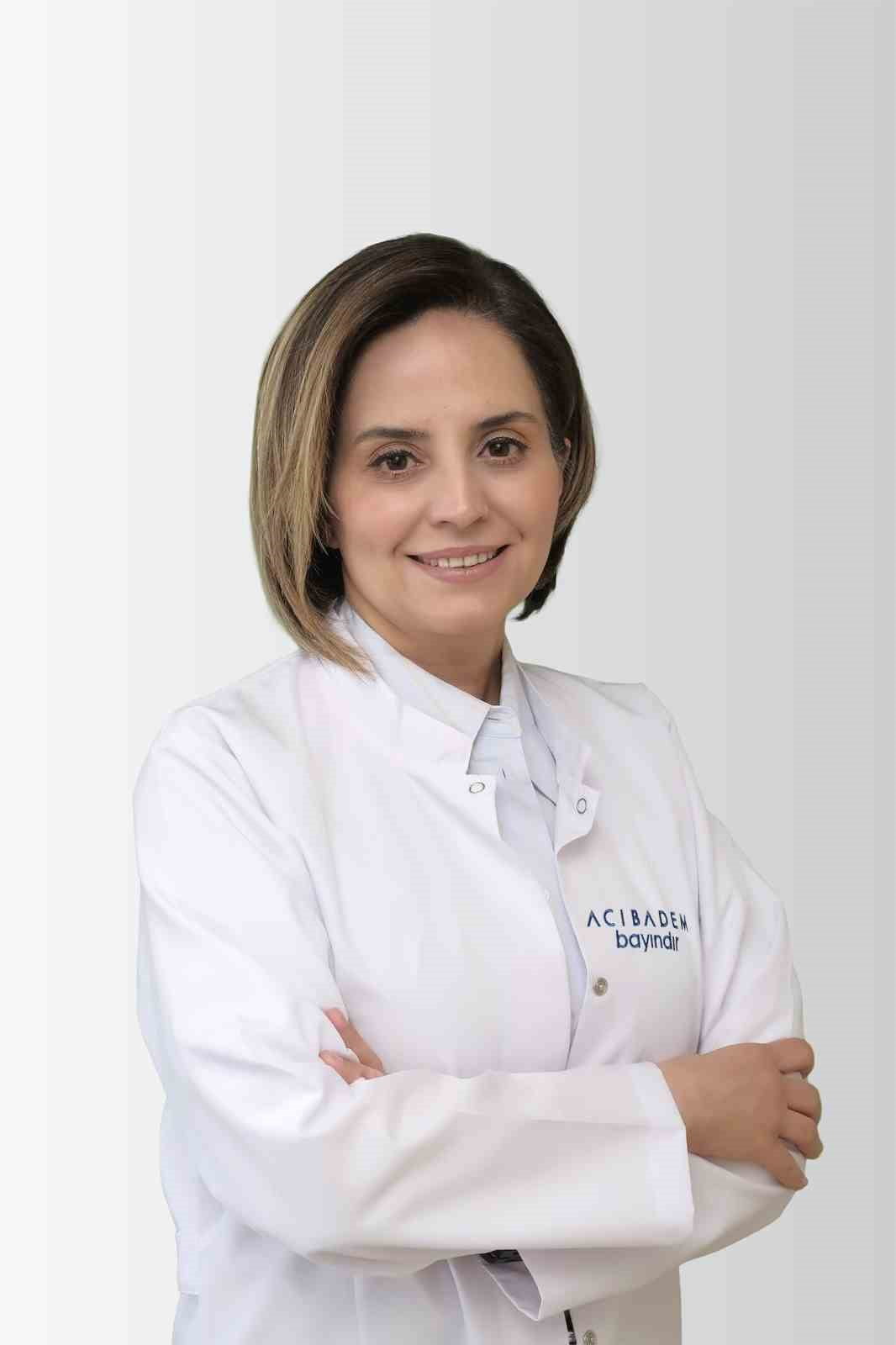 ACIBADEM BAYINDIR KAVAKLIDERE HASTANESİ GENEL CERRAHİ UZMANI PROF. DR. EBRU MENEKŞE, ÇARPINTI, ANİ...