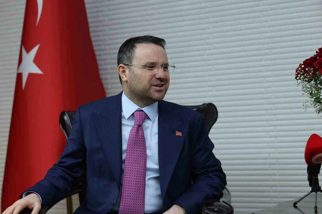 ADALET BAKANI AKIN GÜRLEK, KAYSERİ BÜYÜKŞEHİR BELEDİYESİ’Nİ ZİYARET EDEREK BAŞKAN DR. MEMDUH...