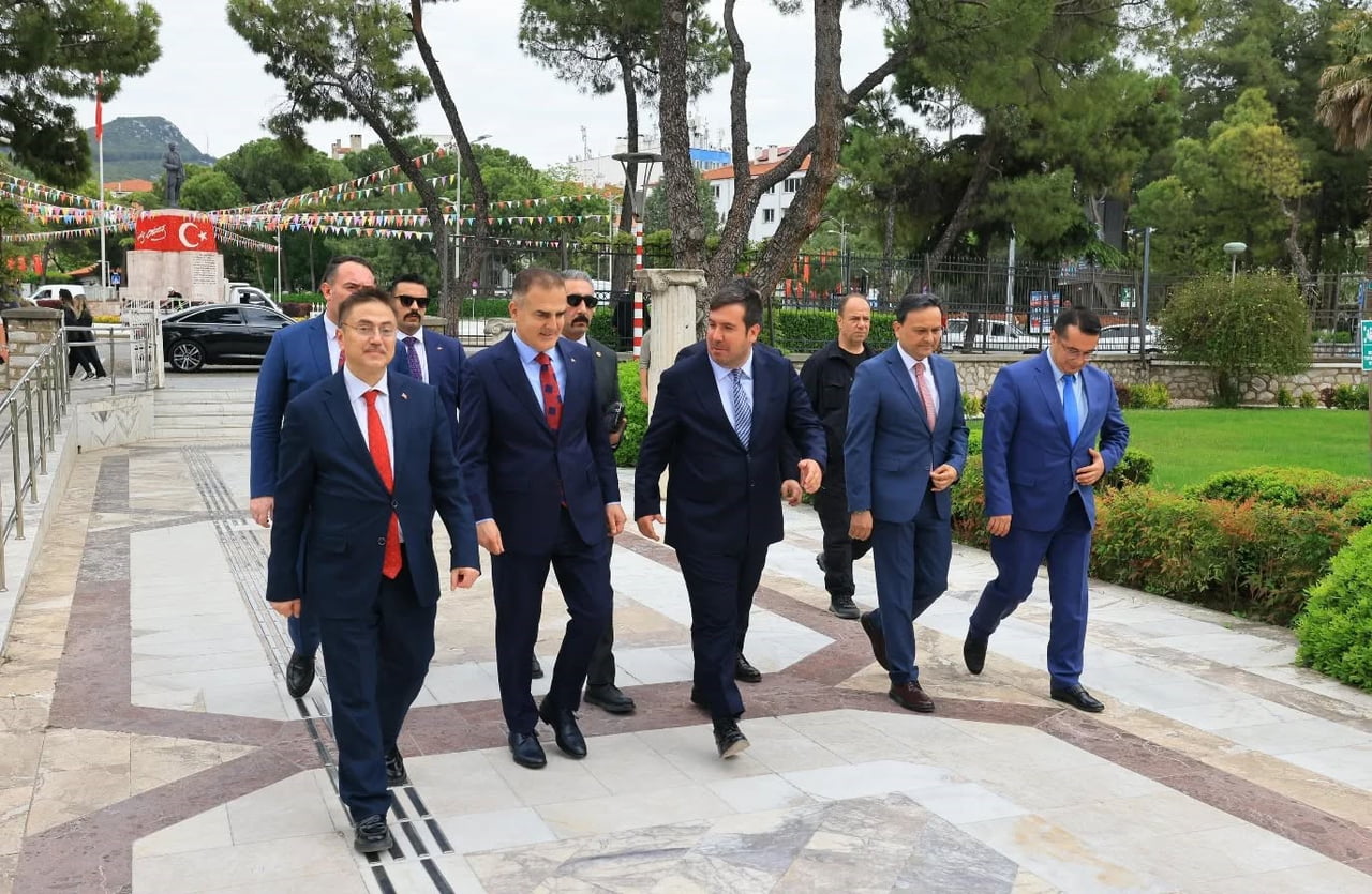 ADALET BAKANLIĞI’NDAN VALİ AKBIYIK’A ZİYARET