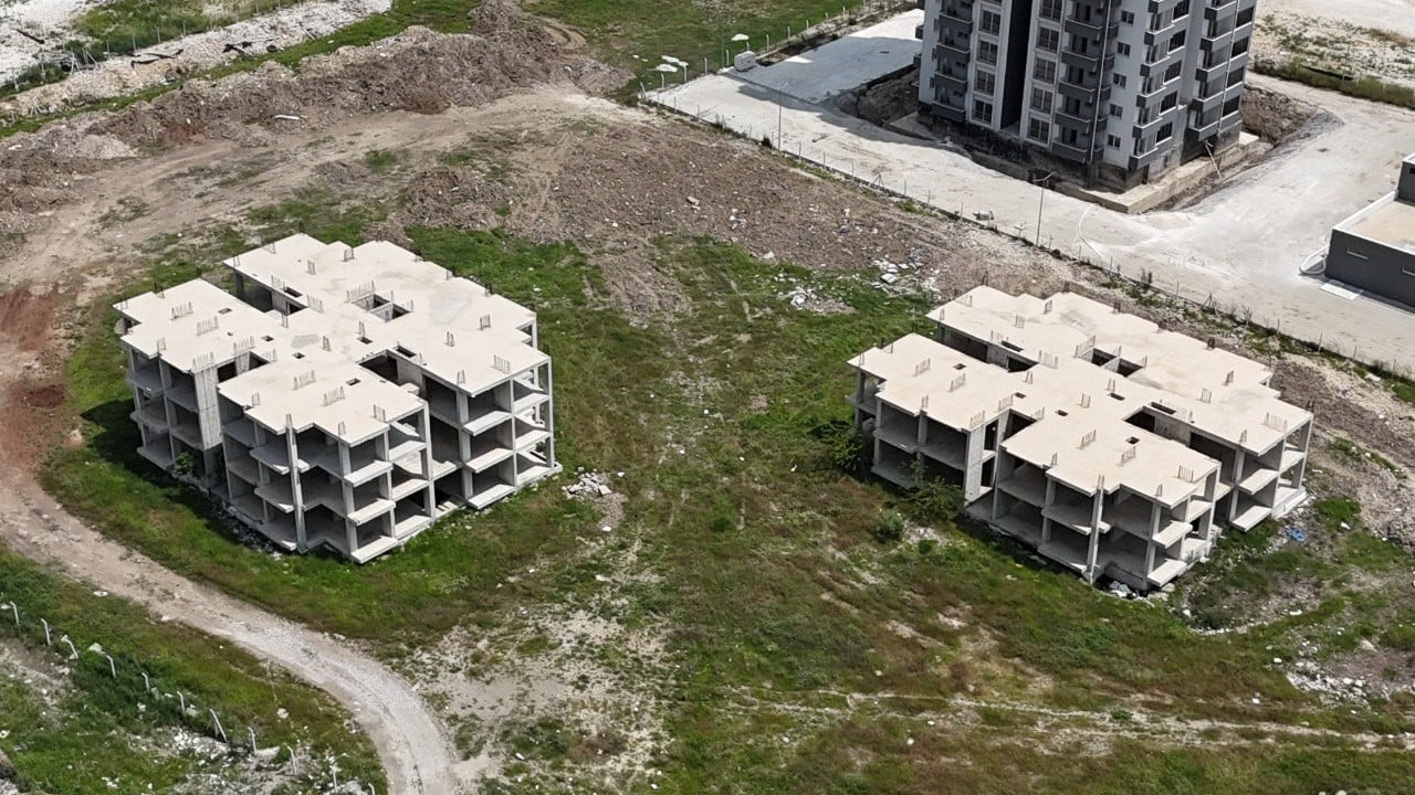 ADANA'DA SEYHAN BELEDİYESİ TARAFINDAN ÇALIŞANLARA "UCUZ KONUT" VAADİYLE 2016 YILINDA PROJESİ...