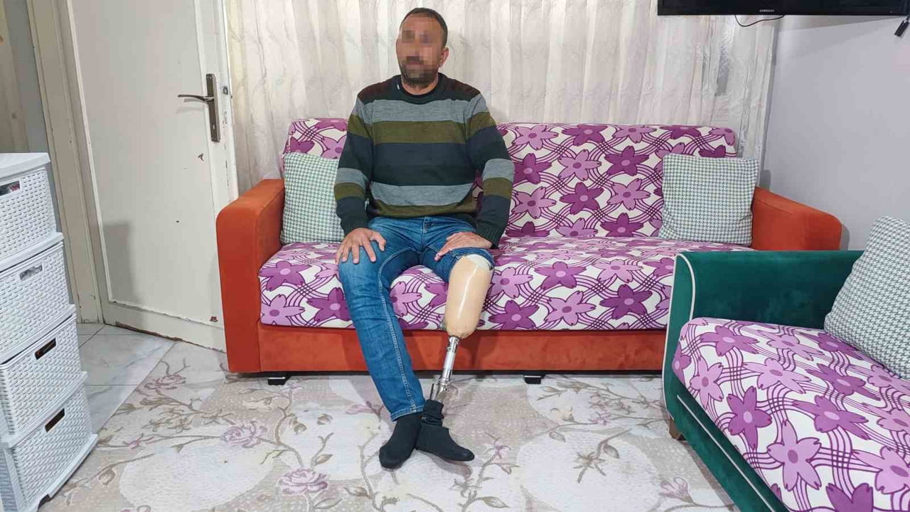ADANA’DA HASTANEDE TEMİZLİK GÖREVLİSİ OLARAK ÇALIŞAN VE YILLAR ÖNCE KAVGAYI AYIRMAK İSTERKEN...