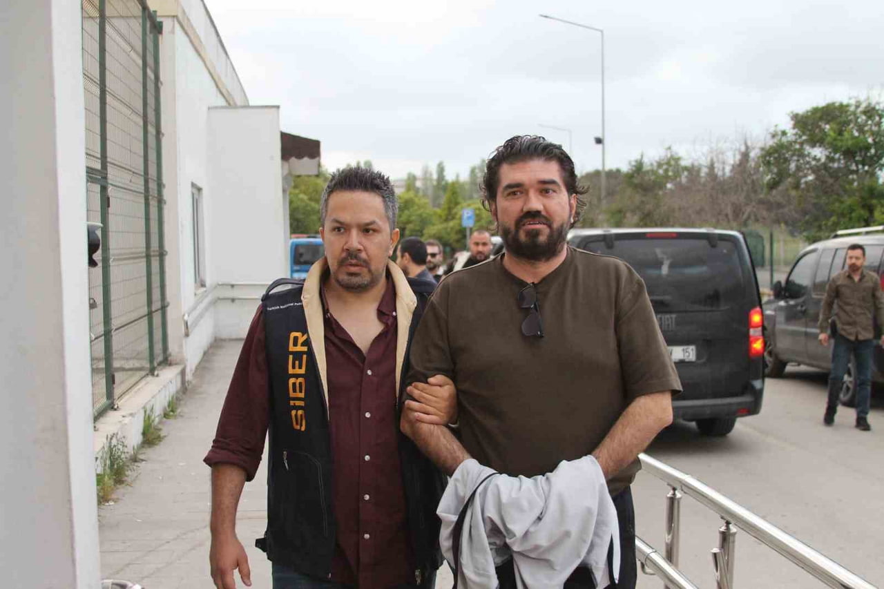 ADANA MERKEZLİ 21 İLDE YÜRÜTÜLEN YASA DIŞI BAHİS, NİTELİKLİ DOLANDIRICILIK, RÜŞVET VE KARA PARA...