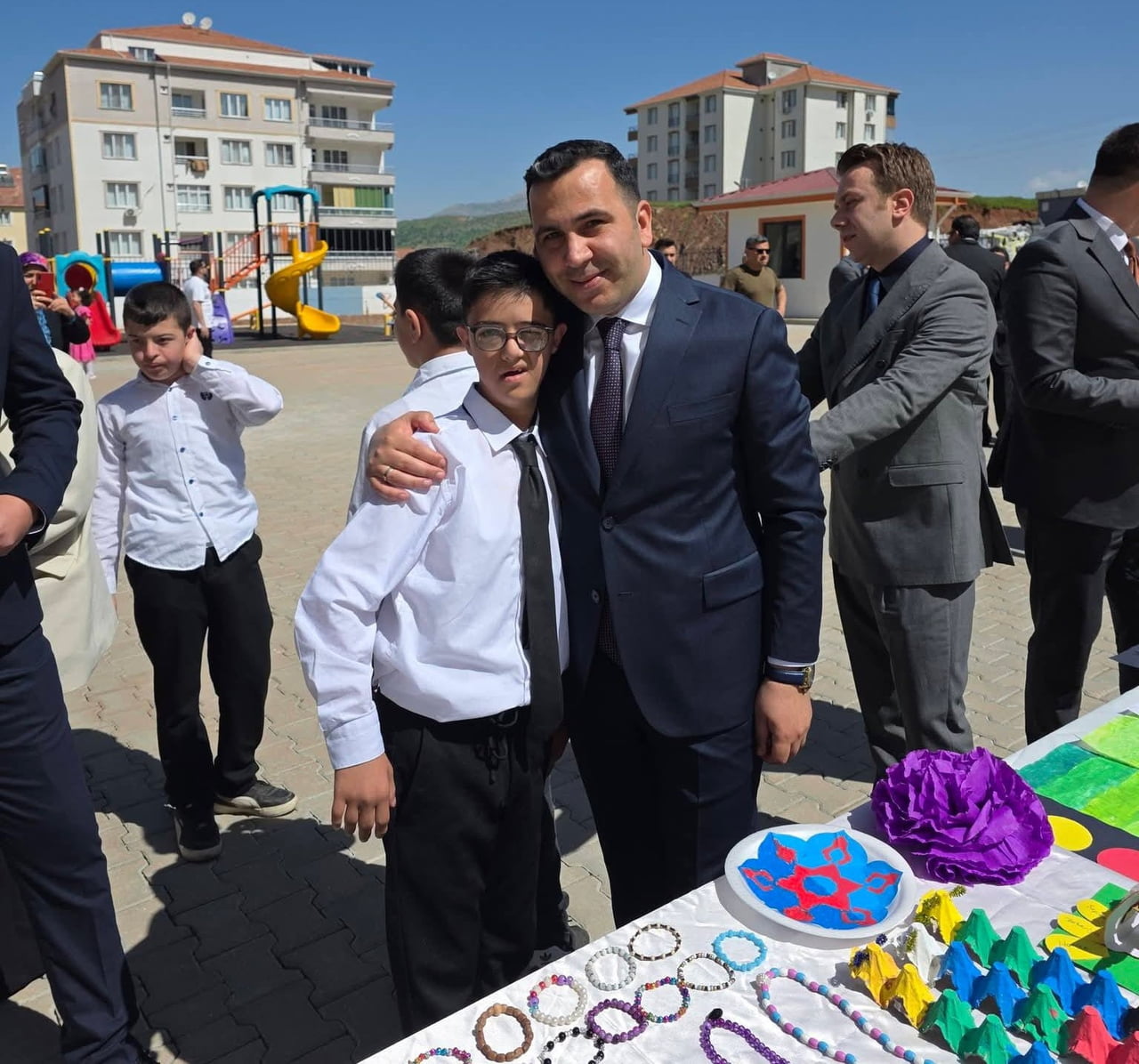 ADIYAMAN'IN GÖLBAŞI İLÇESİNDE ENGELLİLER HAFTASI NEDENİYLE PROGRAM DÜZENLENDİ.