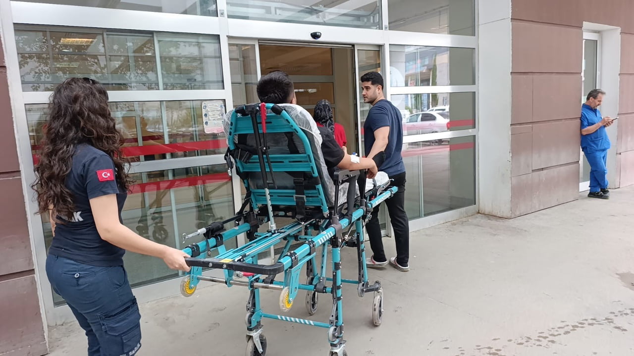 ADIYAMAN’DA ELEKTRİKLİ BİSİKLETİN DEVRİLMESİ SONUCU MEYDANA GELEN KAZADA 1 KİŞİ...