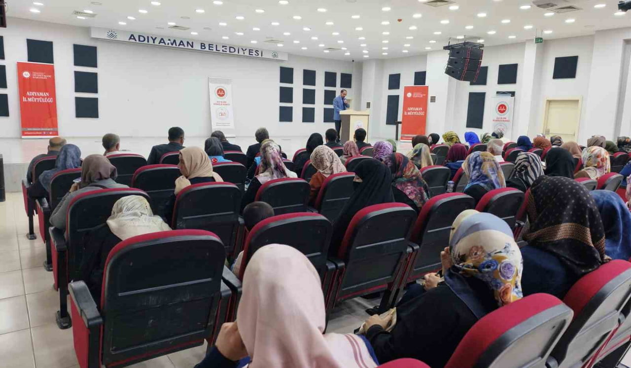 ADIYAMAN İL MÜFTÜLÜĞÜ AİLE VE DİNİ REHBERLİK MERKEZİ TARAFINDAN, "15-21 MAYIS AİLE HAFTASI"...
