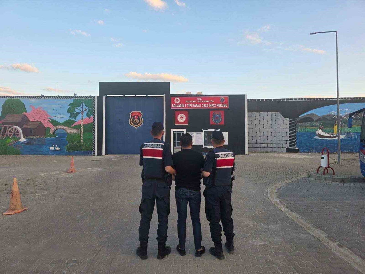 AFYONKARAHİSAR'DA JANDARMA TARAFINDAN SON BİR HAFTA İÇERİSİNDE GERÇEKLEŞTİRİLEN DENETİMLERDE...