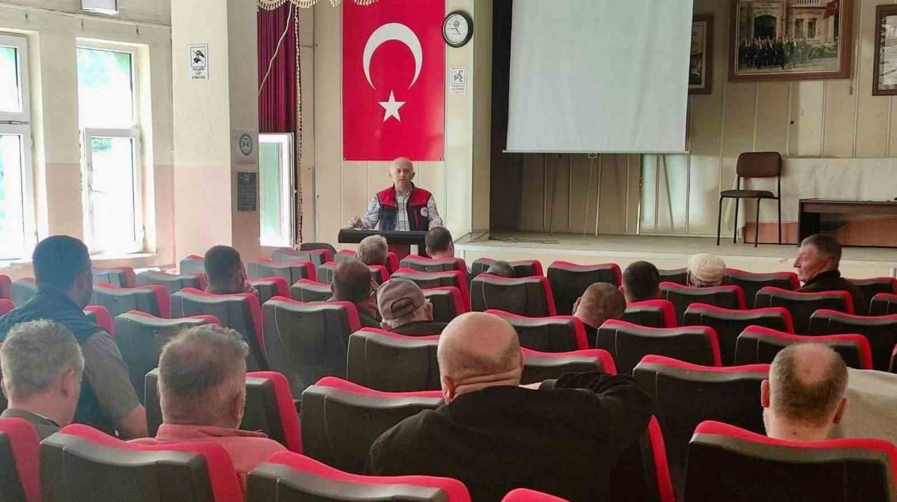 AFYONKARAHİSAR’DA ÇİFTÇİLERE YÖNELİK KIRSAL KALKINMA YATIRIM PROGRAMI (KKYP) ÇERÇEVESİNDE...