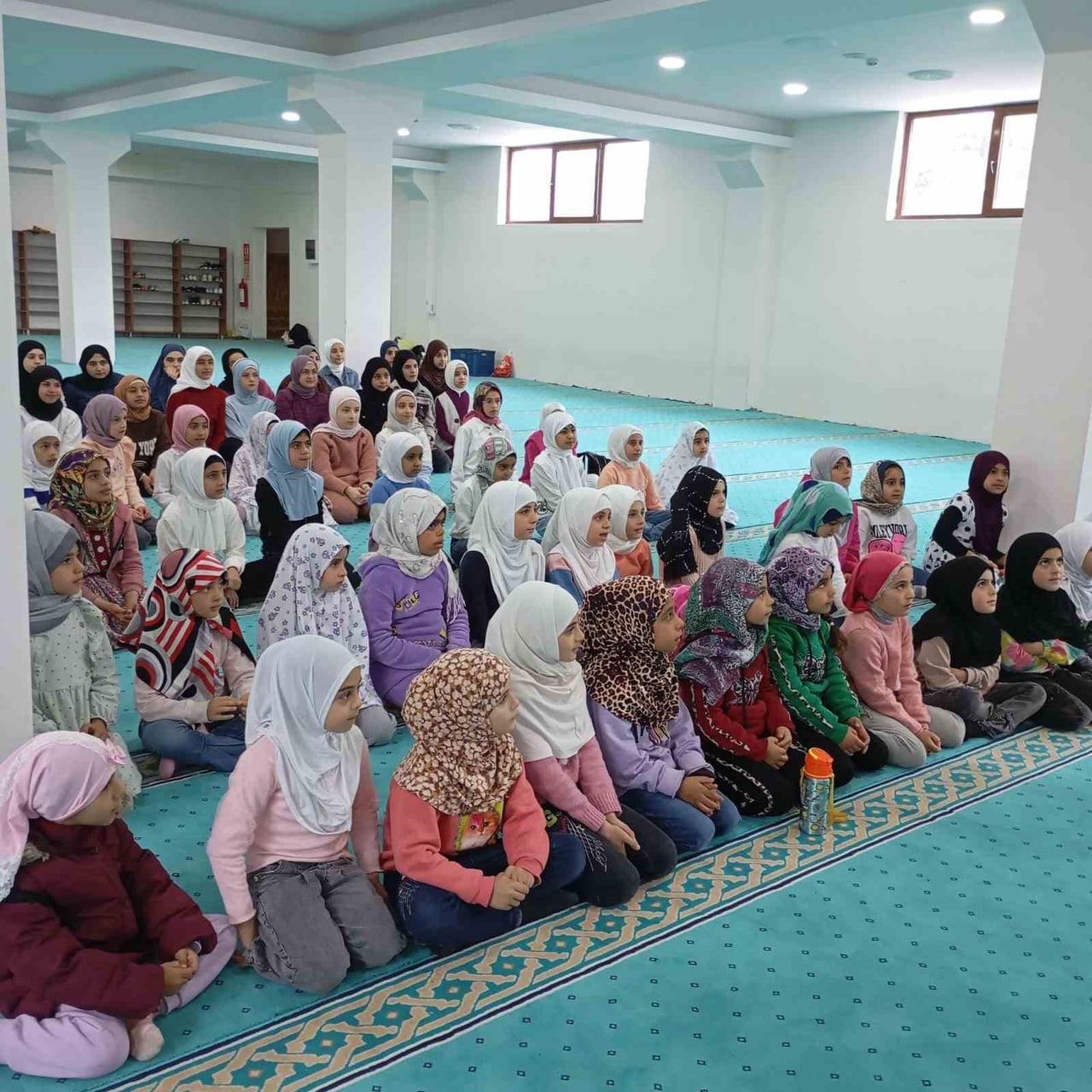 AFYONKARAHİSAR İL MÜFTÜLÜĞÜ GÖÇ KOORDİNATÖRLÜĞÜ İŞ BİRLİĞİYLE YABANCI UYRUKLU ÖĞRENCİLERE YÖNELİK...