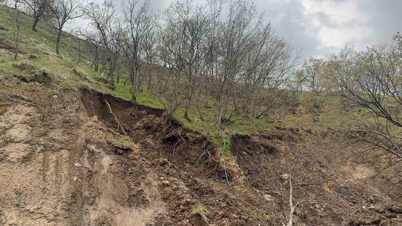 AFYONKARAHİSAR’IN BOLVADİN İLÇESİNE BAĞLI KEMERKAYA BÖLGESİNDE BULUNAN YEDİKAPI TABİAT PARKI...