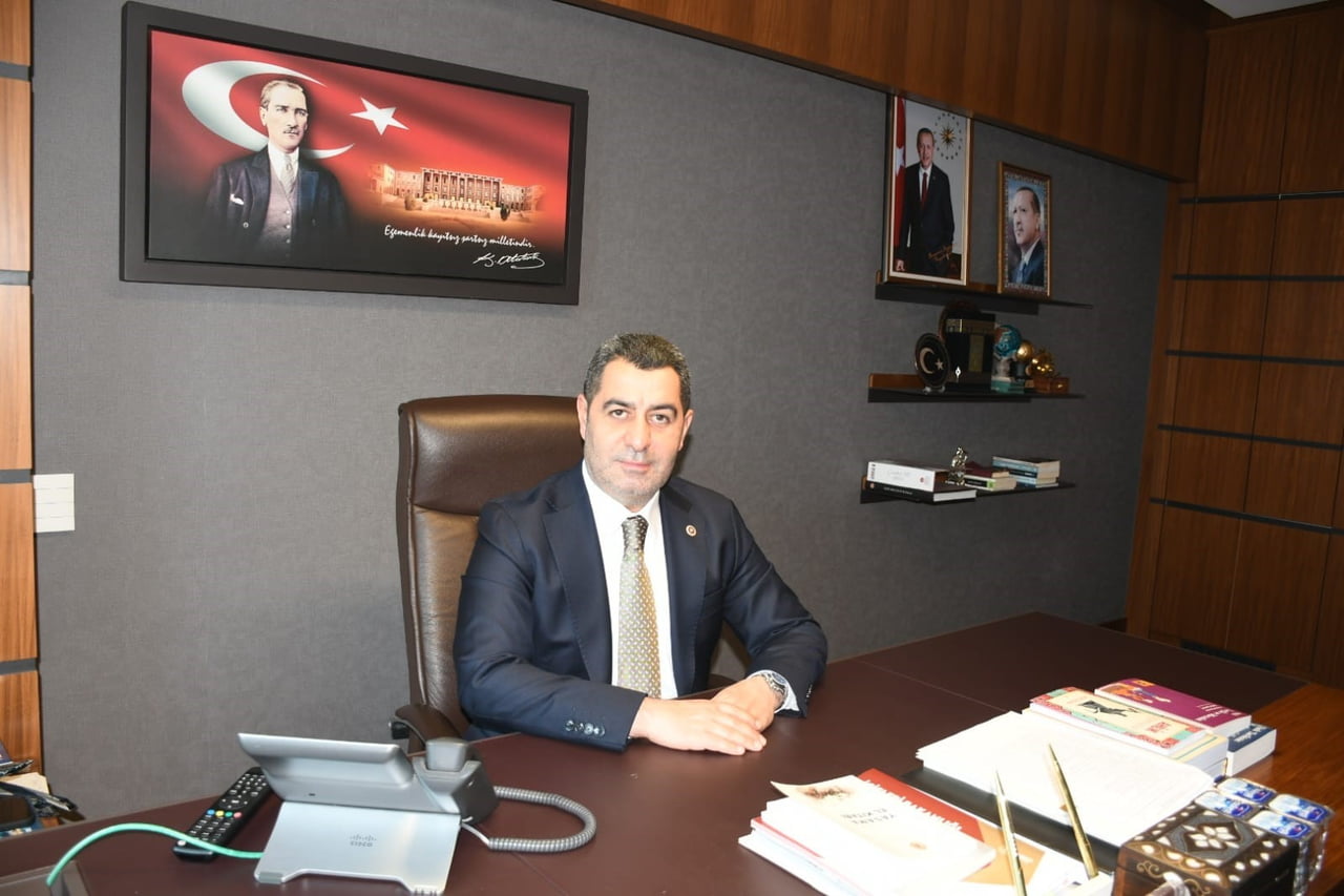 AK PARTİ GAZİANTEP MİLLETVEKİLİ BÜNYAMİN BOZGEYİK, KURBAN BAYRAMI DOLAYISIYLA YAYIMLADIĞI MESAJDA;...