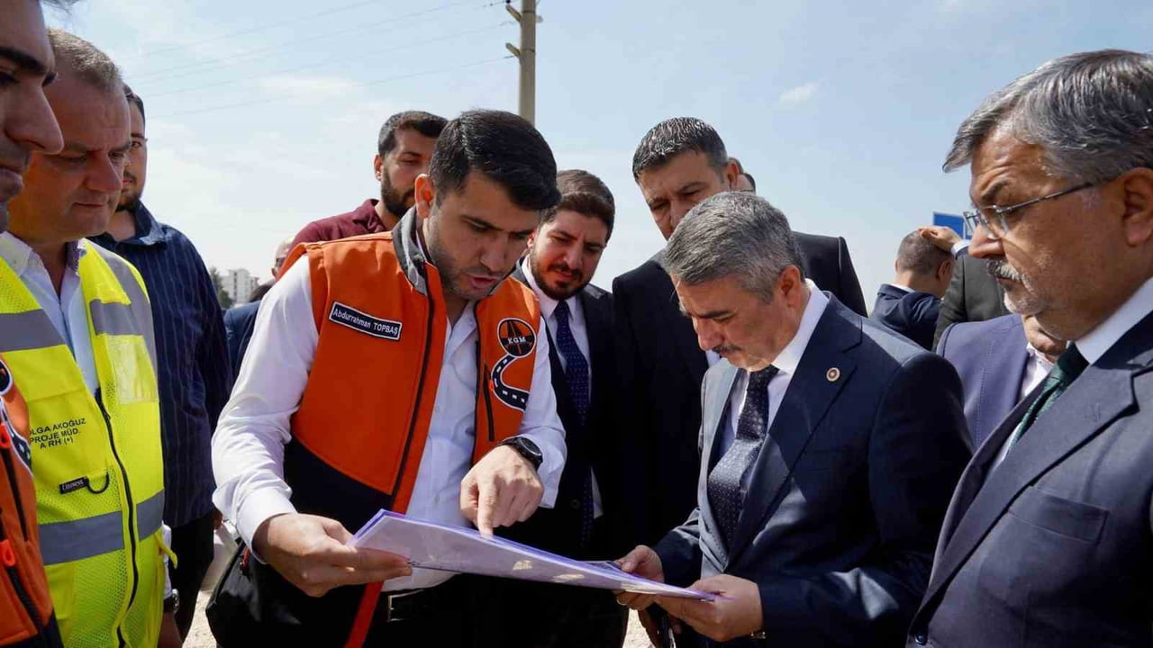 AK PARTİ GENEL MERKEZ TEŞKİLAT BAŞKAN YARDIMCISI VE ADIYAMAN MİLLETVEKİLİ MUSTAFA ALKAYIŞ...