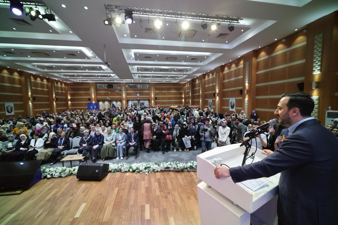 AK PARTİ İSTANBUL İL KADIN KOLLARI DANIŞMA MECLİSİ, AK PARTİ İSTANBUL İL BAŞKANLIĞI’NDA...
