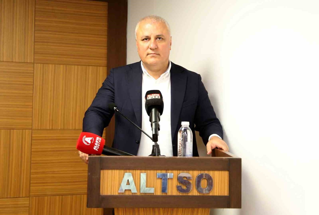 ALANYA TİCARET VE SANAYİ ODASI’NIN MAYIS AYI OLAĞAN MECLİS TOPLANTISI, MECLİS BAŞKANI MEHMET KURAL...
