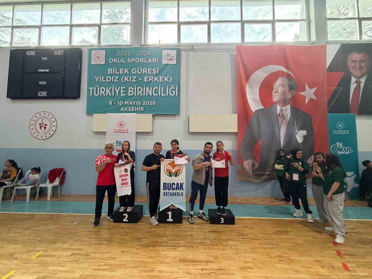 ALAŞEHİRLİ SPORCULAR, KONYA’DAKİ TÜRKİYE ŞAMPİYONASI’NDA 2 ALTIN, 1 GÜMÜŞ VE ÖNEMLİ DERECELERLE...