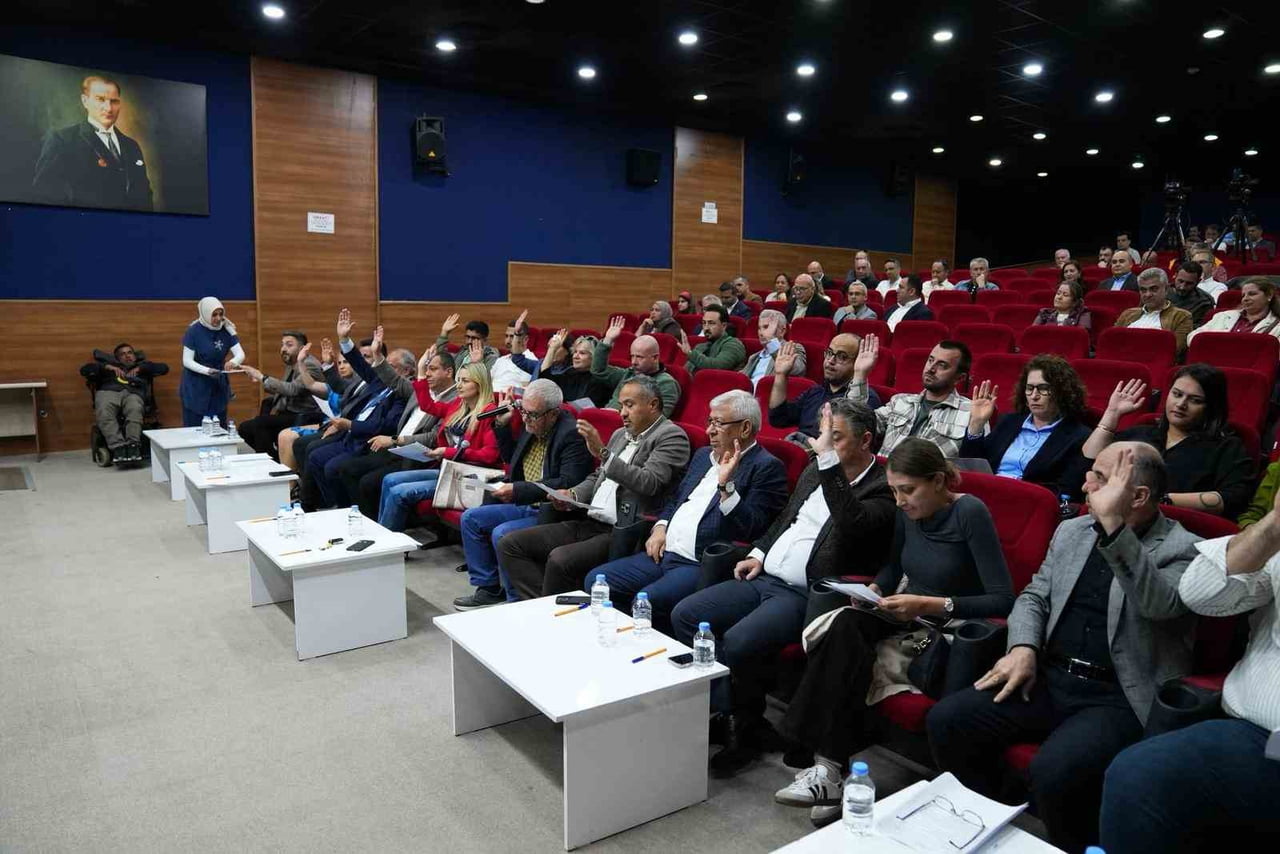 ALİAĞA BELEDİYESİ MAYIS AYI MECLİS TOPLANTISI YAPILDI