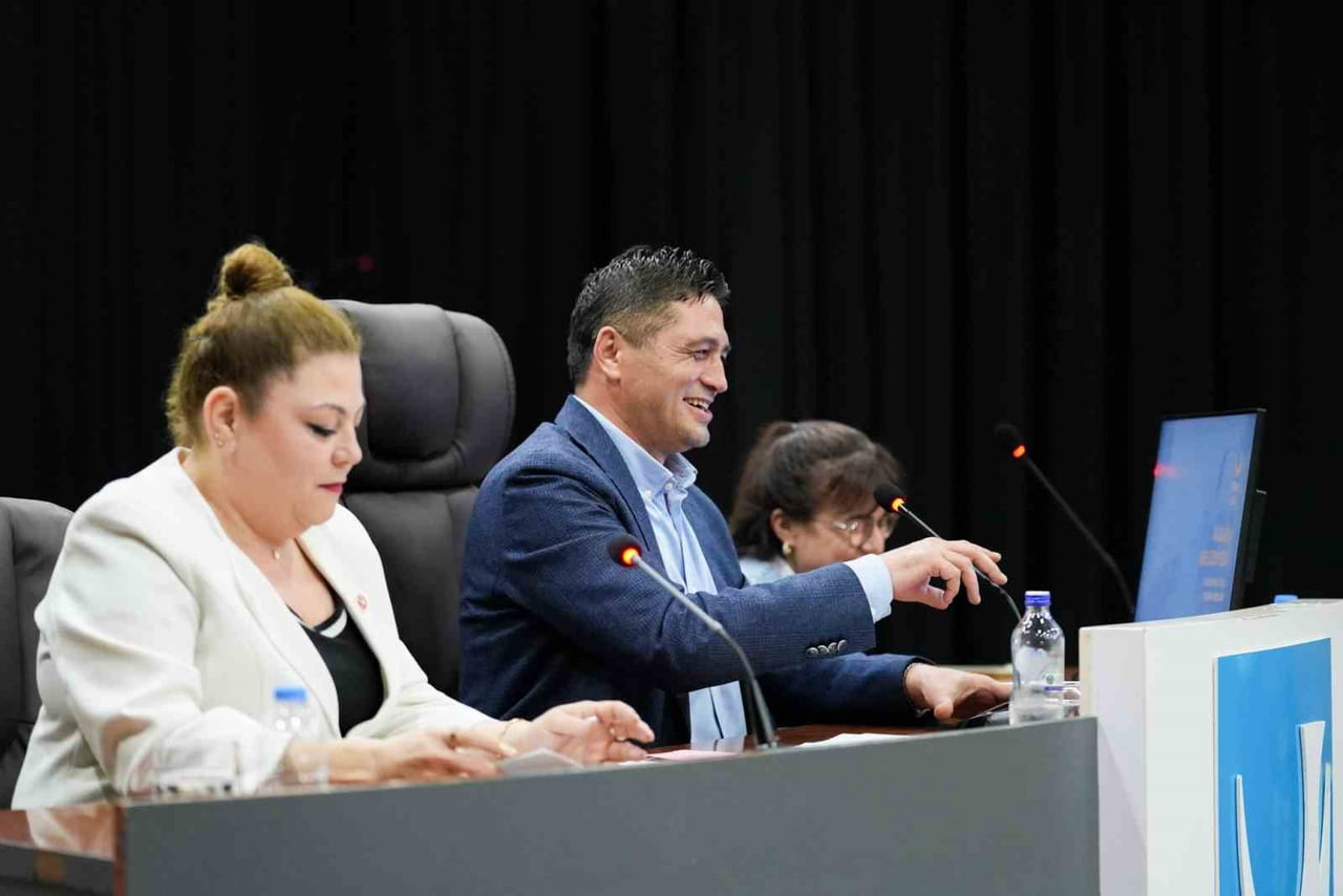ALİAĞA BELEDİYESİ MECLİSİ MAYIS AYI TOPLANTISI’NIN İKİNCİ BİRLEŞİMİ BELEDİYE BAŞKANI SERKAN ACAR...