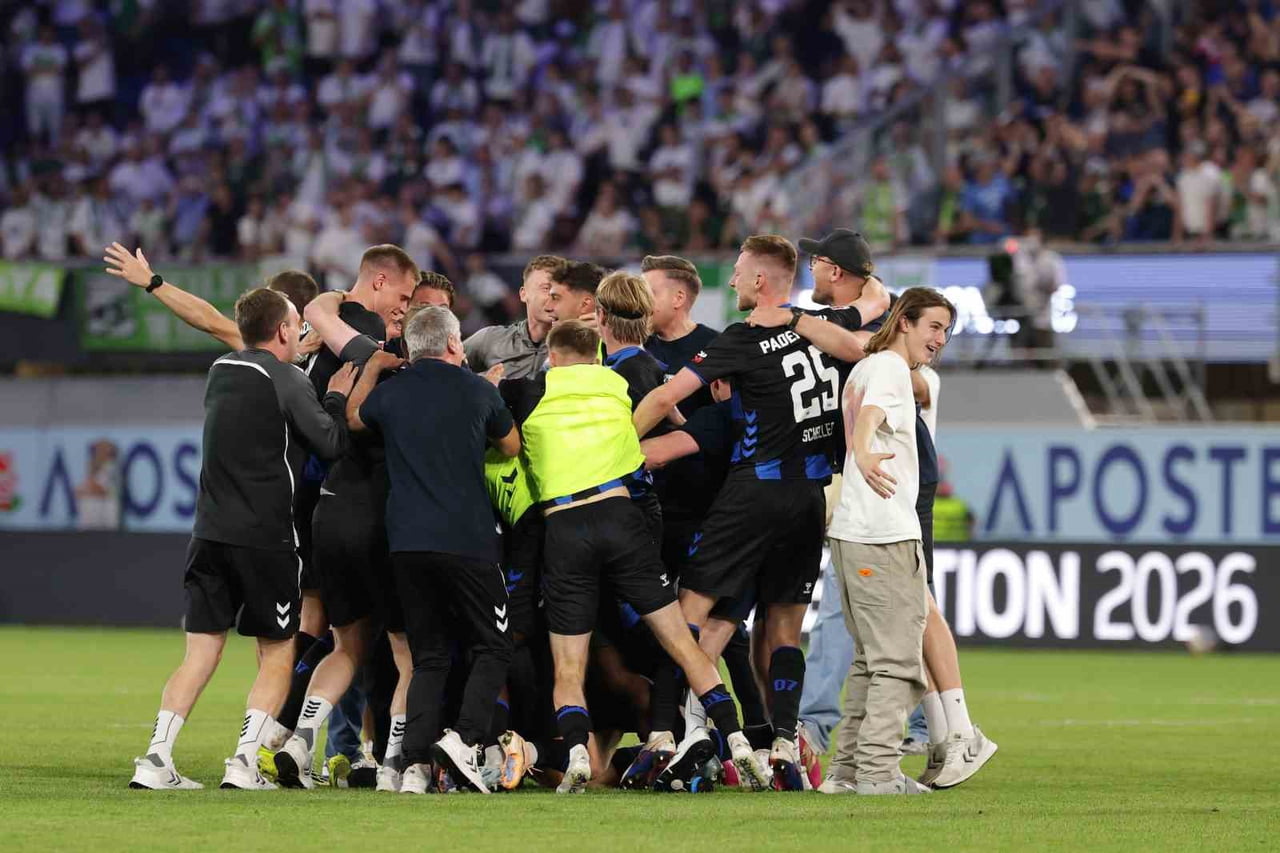 ALMANYA BUNDESLİGA PLAY-OUT FİNALİ İKİNCİ MAÇINDA PADERBORN, UZATMALARDA WOLFSBURG'U 2-1 MAĞLUP...