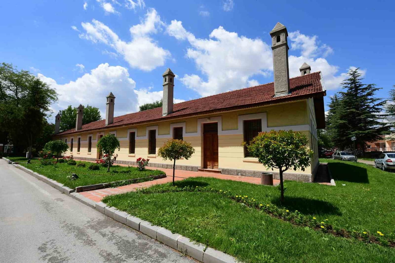 ANADOLU ÜNİVERSİTESİ BÜNYESİNDEKİ 4 MÜZE, MÜZELER HAFTASI KAPSAMINDA SANAT, TARİH VE KÜLTÜR...