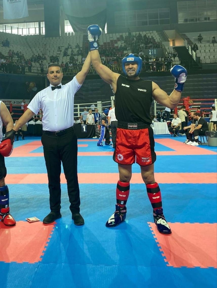 ANTALYA'DA DÜZENLENEN TÜRKİYE AÇIK WAKO DÜNYA KUPASI'NDA MARDİN MAZIDAĞILI SPORCU ÖMER EKİNCİ...